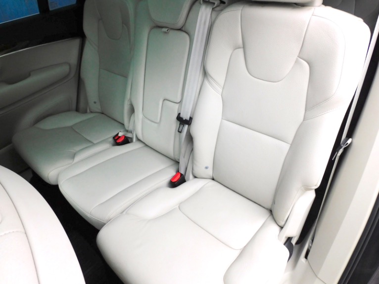Used 2017 Volvo Xc90 T6 Momentum AWD Used 2017 Volvo Xc90 T6 Momentum AWD for sale at Metro West Motorcars LLC in Shrewsbury MA 16