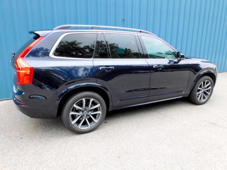 Used 2017 Volvo Xc90 T6  Momentum AWD Used 2017 Volvo Xc90 T6  Momentum AWD for sale  at Metro West Motorcars LLC in Shrewsbury MA 5