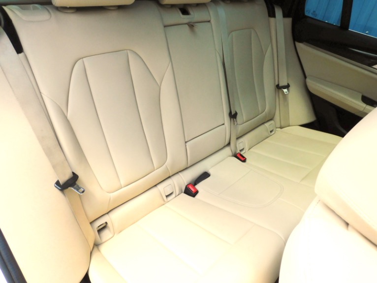 Used 2021 BMW X3 xDrive30i Sports Activity Vehicle Used 2021 BMW X3 xDrive30i Sports Activity Vehicle for sale at Metro West Motorcars LLC in Shrewsbury MA 17