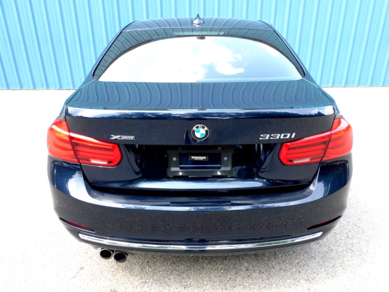 Used 2017 BMW 3 Series 330i xDrive Sedan Used 2017 BMW 3 Series 330i xDrive Sedan for sale at Metro West Motorcars LLC in Shrewsbury MA 4