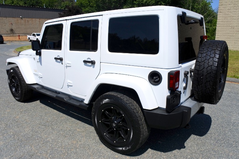 Used 2015 Jeep Wrangler Unlimited 4WD 4dr Sahara Used 2015 Jeep Wrangler Unlimited 4WD 4dr Sahara for sale  at Metro West Motorcars LLC in Shrewsbury MA 3