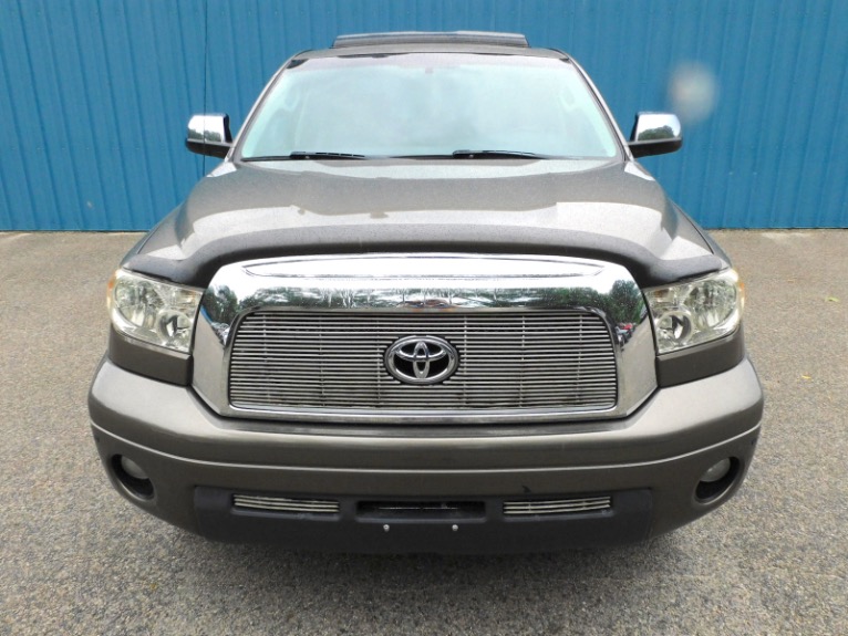 Used 2008 Toyota Tundra 4wd Truck CrewMax 5.7L V8 6-Spd AT LTD (Natl) Used 2008 Toyota Tundra 4wd Truck CrewMax 5.7L V8 6-Spd AT LTD (Natl) for sale  at Metro West Motorcars LLC in Shrewsbury MA 8