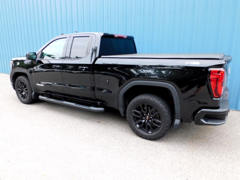 Used 2019 GMC Sierra 1500 4WD Double Cab 147 Elevation Used 2019 GMC Sierra 1500 4WD Double Cab 147 Elevation for sale at Metro West Motorcars LLC in Shrewsbury MA 3