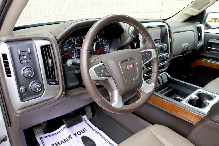 Used 2018 GMC Sierra 1500 4WD Crew Cab 143.5' SLT Used 2018 GMC Sierra 1500 4WD Crew Cab 143.5' SLT for sale at Metro West Motorcars LLC in Shrewsbury MA 12