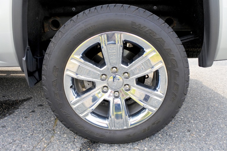Used 2018 GMC Sierra 1500 4WD Crew Cab 143.5' SLT Used 2018 GMC Sierra 1500 4WD Crew Cab 143.5' SLT for sale at Metro West Motorcars LLC in Shrewsbury MA 20