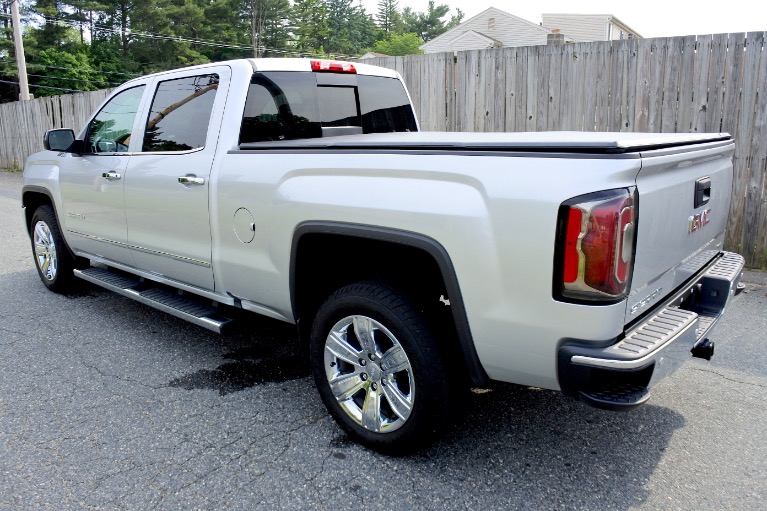 Used 2018 GMC Sierra 1500 4WD Crew Cab 143.5' SLT Used 2018 GMC Sierra 1500 4WD Crew Cab 143.5' SLT for sale  at Metro West Motorcars LLC in Shrewsbury MA 3