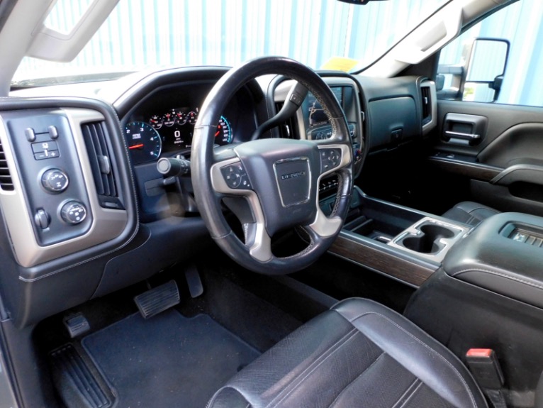 Used 2018 GMC Sierra 3500hd 4WD Crew Cab 153.7 Denali Used 2018 GMC Sierra 3500hd 4WD Crew Cab 153.7 Denali for sale at Metro West Motorcars LLC in Shrewsbury MA 13