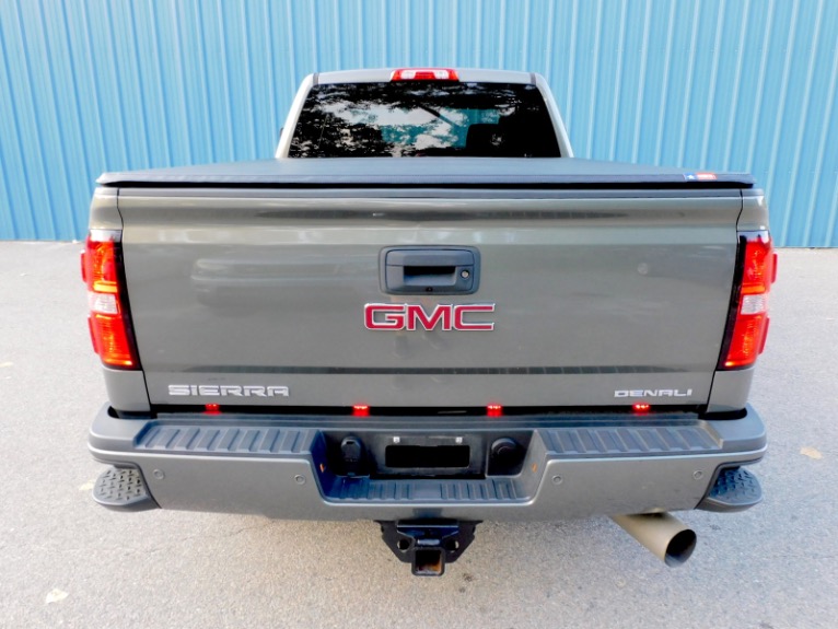 Used 2018 GMC Sierra 3500hd 4WD Crew Cab 153.7 Denali Used 2018 GMC Sierra 3500hd 4WD Crew Cab 153.7 Denali for sale at Metro West Motorcars LLC in Shrewsbury MA 4