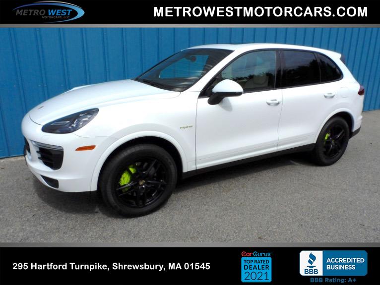 Used 2017 Porsche Cayenne S E-Hybrid Platinum Edition AWD Used 2017 Porsche Cayenne S E-Hybrid Platinum Edition AWD for sale at Metro West Motorcars LLC in Shrewsbury MA 1