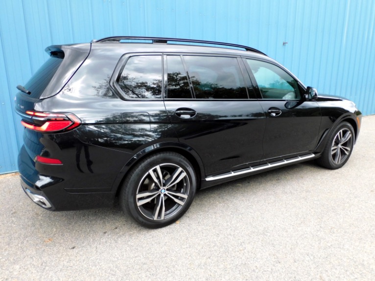 Used 2023 BMW X7 xDrive40i Sports Activity Vehicle Used 2023 BMW X7 xDrive40i Sports Activity Vehicle for sale  at Metro West Motorcars LLC in Shrewsbury MA 5