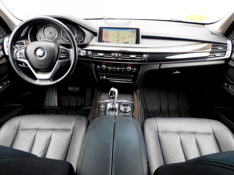 Used 2015 BMW X5 xDrive35i AWD Used 2015 BMW X5 xDrive35i AWD for sale  at Metro West Motorcars LLC in Shrewsbury MA 9