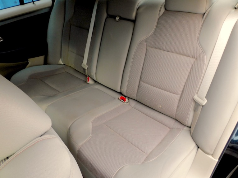 Used 2011 Ford Taurus SEL AWD Used 2011 Ford Taurus SEL AWD for sale at Metro West Motorcars LLC in Shrewsbury MA 16