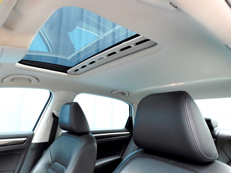 Used 2016 Volkswagen Passat 1.8T Auto SEL Premium PZEV Used 2016 Volkswagen Passat 1.8T Auto SEL Premium PZEV for sale at Metro West Motorcars LLC in Shrewsbury MA 21