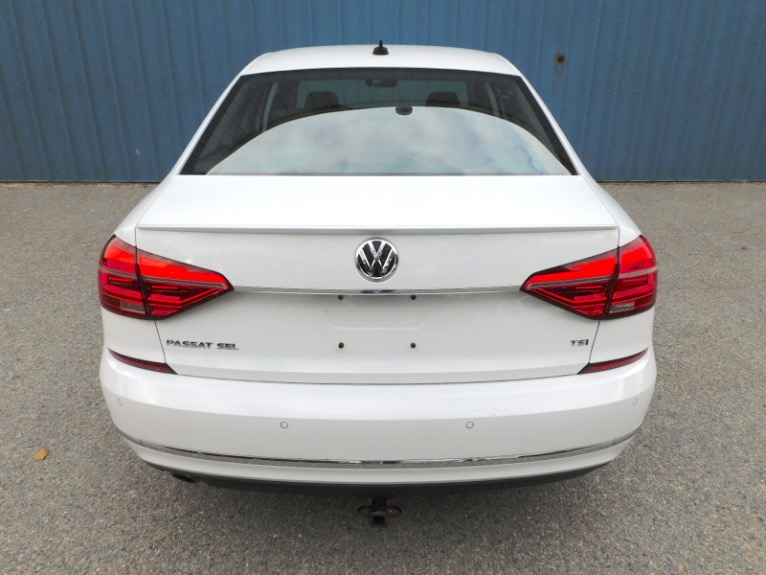 Used 2016 Volkswagen Passat 1.8T Auto SEL Premium PZEV Used 2016 Volkswagen Passat 1.8T Auto SEL Premium PZEV for sale at Metro West Motorcars LLC in Shrewsbury MA 4