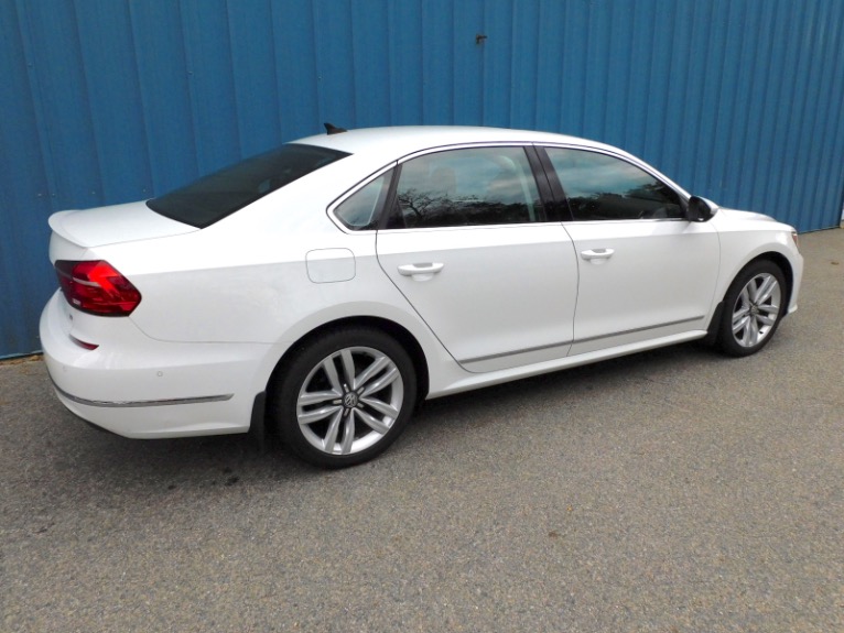 Used 2016 Volkswagen Passat 1.8T Auto SEL Premium PZEV Used 2016 Volkswagen Passat 1.8T Auto SEL Premium PZEV for sale at Metro West Motorcars LLC in Shrewsbury MA 5