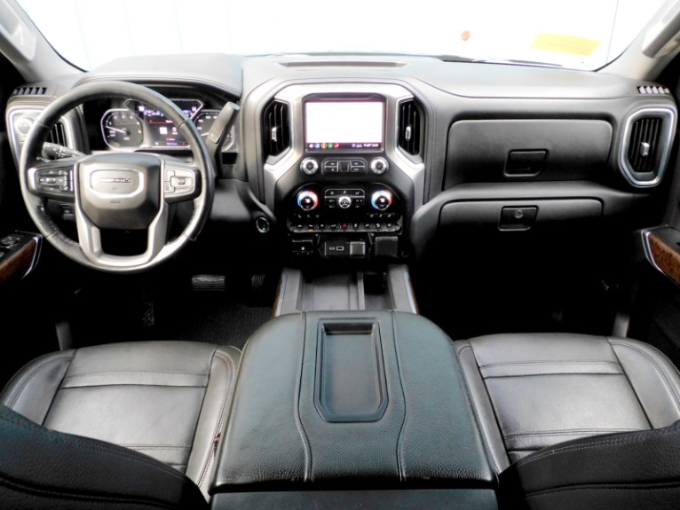 Used 2020 GMC Sierra 1500 4WD Crew Cab 147 Denali Used 2020 GMC Sierra 1500 4WD Crew Cab 147 Denali for sale at Metro West Motorcars LLC in Shrewsbury MA 9