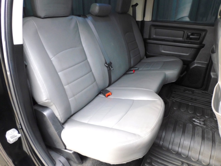 Used 2015 Ram 1500 4WD Crew Cab 140.5 Express Used 2015 Ram 1500 4WD Crew Cab 140.5 Express for sale  at Metro West Motorcars LLC in Shrewsbury MA 17