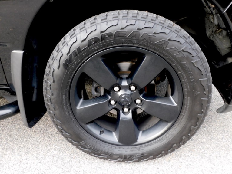 Used 2015 Ram 1500 4WD Crew Cab 140.5 Express Used 2015 Ram 1500 4WD Crew Cab 140.5 Express for sale  at Metro West Motorcars LLC in Shrewsbury MA 21