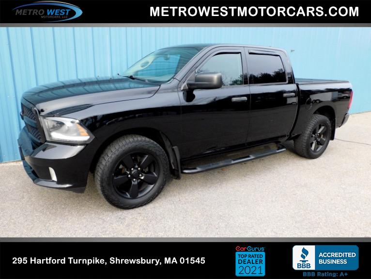 Used 2015 Ram 1500 4WD Crew Cab 140.5 Express Used 2015 Ram 1500 4WD Crew Cab 140.5 Express for sale  at Metro West Motorcars LLC in Shrewsbury MA 1