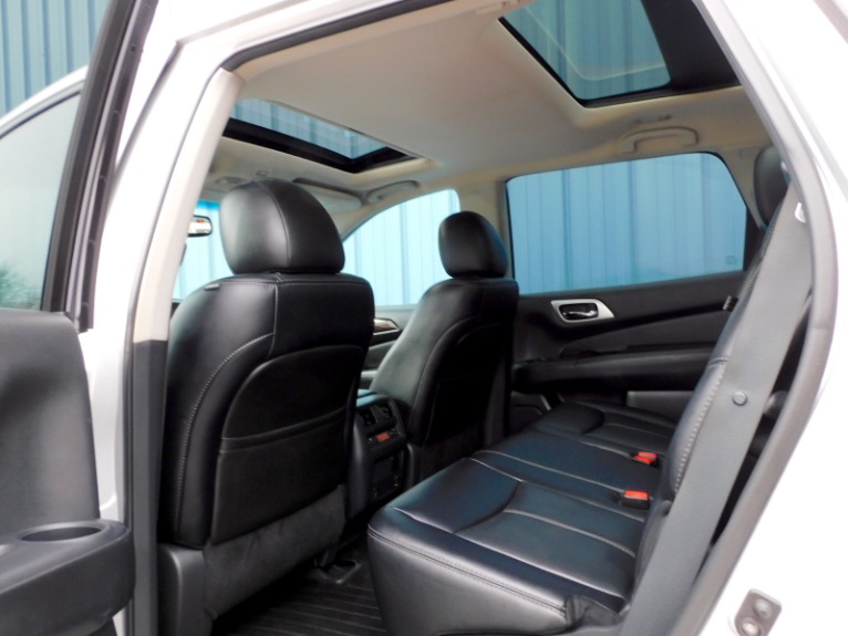 Used 2014 Nissan Pathfinder SL 4WD Used 2014 Nissan Pathfinder SL 4WD for sale at Metro West Motorcars LLC in Shrewsbury MA 15