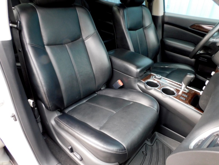 Used 2014 Nissan Pathfinder SL 4WD Used 2014 Nissan Pathfinder SL 4WD for sale at Metro West Motorcars LLC in Shrewsbury MA 21