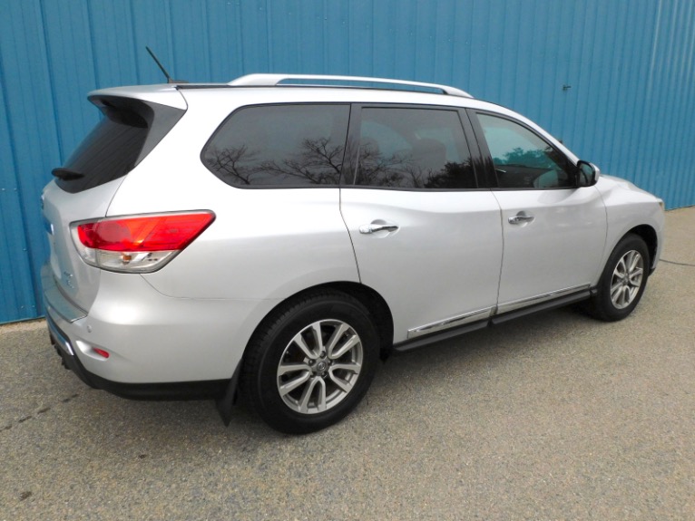 Used 2014 Nissan Pathfinder SL 4WD Used 2014 Nissan Pathfinder SL 4WD for sale at Metro West Motorcars LLC in Shrewsbury MA 5