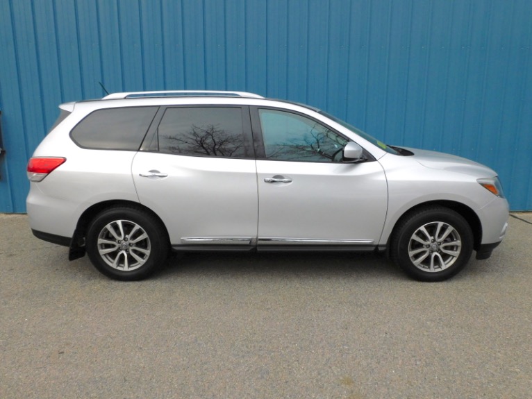 Used 2014 Nissan Pathfinder SL 4WD Used 2014 Nissan Pathfinder SL 4WD for sale at Metro West Motorcars LLC in Shrewsbury MA 6