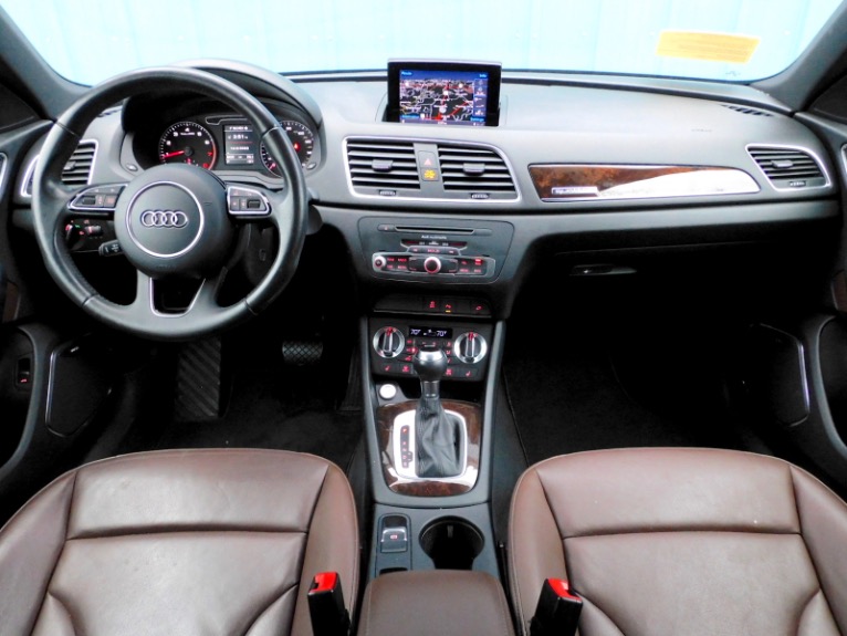 Used 2015 Audi Q3 2.0T Prestige Quattro Used 2015 Audi Q3 2.0T Prestige Quattro for sale at Metro West Motorcars LLC in Shrewsbury MA 9
