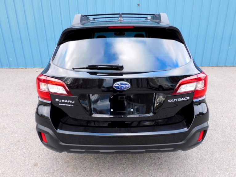 Used 2019 Subaru Outback 2.5i Premium Used 2019 Subaru Outback 2.5i Premium for sale  at Metro West Motorcars LLC in Shrewsbury MA 4