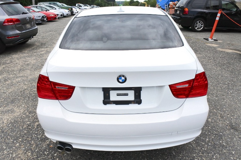 Used 2011 BMW 3 Series 4dr Sdn 328i xDrive AWD SULEV Used 2011 BMW 3 Series 4dr Sdn 328i xDrive AWD SULEV for sale at Metro West Motorcars LLC in Shrewsbury MA 4