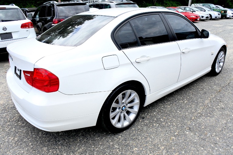 Used 2011 BMW 3 Series 4dr Sdn 328i xDrive AWD SULEV Used 2011 BMW 3 Series 4dr Sdn 328i xDrive AWD SULEV for sale  at Metro West Motorcars LLC in Shrewsbury MA 5