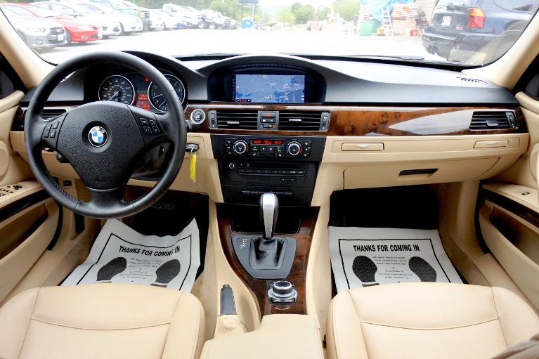 Used 2011 BMW 3 Series 4dr Sdn 328i xDrive AWD SULEV Used 2011 BMW 3 Series 4dr Sdn 328i xDrive AWD SULEV for sale at Metro West Motorcars LLC in Shrewsbury MA 9