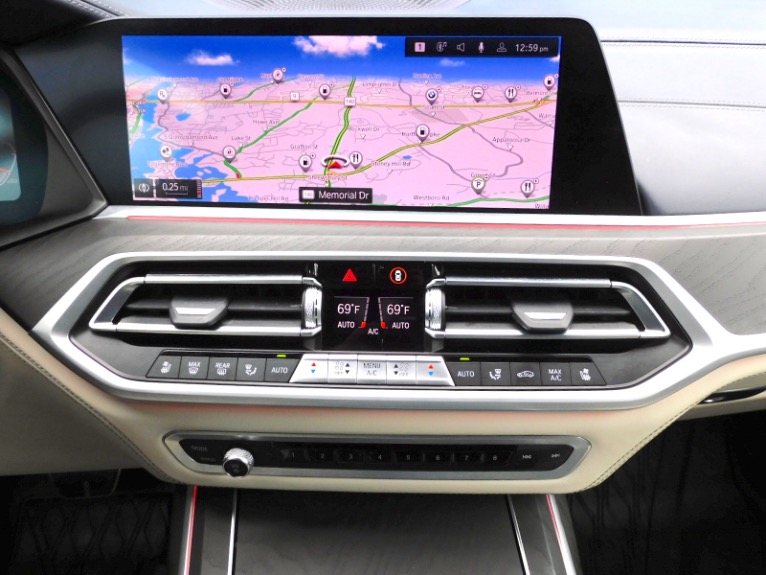 Used 2022 BMW X7 xDrive40i Sports Activity Vehicle Used 2022 BMW X7 xDrive40i Sports Activity Vehicle for sale at Metro West Motorcars LLC in Shrewsbury MA 11