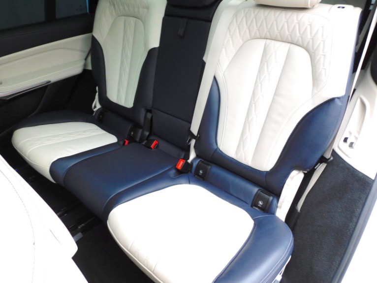Used 2022 BMW X7 xDrive40i Sports Activity Vehicle Used 2022 BMW X7 xDrive40i Sports Activity Vehicle for sale at Metro West Motorcars LLC in Shrewsbury MA 16