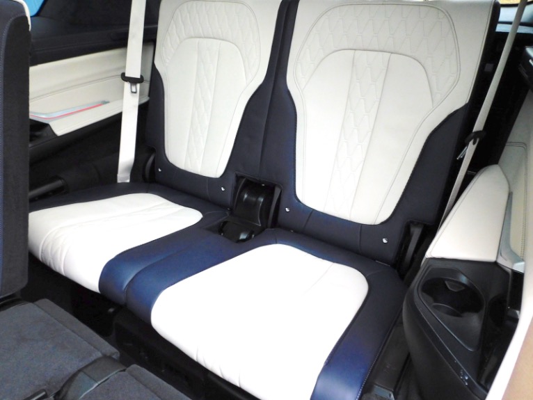 Used 2022 BMW X7 xDrive40i Sports Activity Vehicle Used 2022 BMW X7 xDrive40i Sports Activity Vehicle for sale at Metro West Motorcars LLC in Shrewsbury MA 17