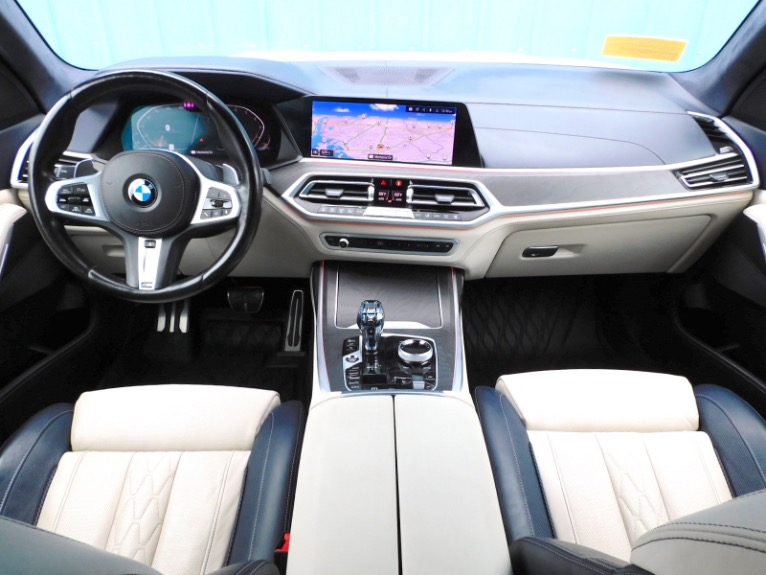 Used 2022 BMW X7 xDrive40i Sports Activity Vehicle Used 2022 BMW X7 xDrive40i Sports Activity Vehicle for sale at Metro West Motorcars LLC in Shrewsbury MA 9