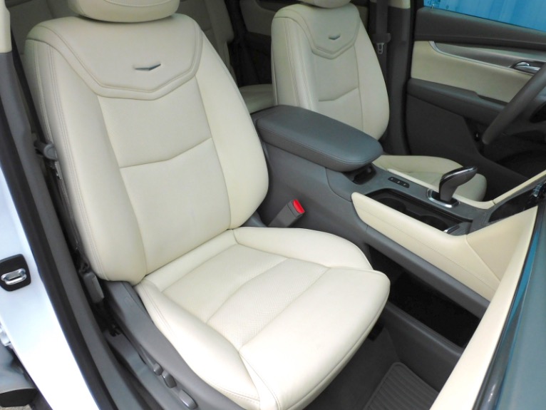 Used 2019 Cadillac Xt5 Luxury AWD Used 2019 Cadillac Xt5 Luxury AWD for sale at Metro West Motorcars LLC in Shrewsbury MA 19