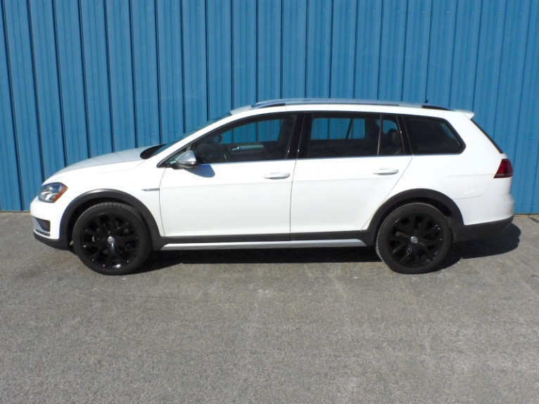 Used 2017 Volkswagen Golf Alltrack 1.8T SEL DSG Used 2017 Volkswagen Golf Alltrack 1.8T SEL DSG for sale at Metro West Motorcars LLC in Shrewsbury MA 2
