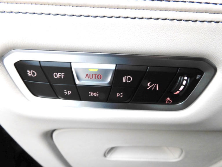 Used 2020 BMW X7 xDrive40i Sports Activity Vehicle Used 2020 BMW X7 xDrive40i Sports Activity Vehicle for sale at Metro West Motorcars LLC in Shrewsbury MA 27