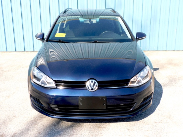 Used 2017 Volkswagen Golf Sportwagen 1.8T S Auto Used 2017 Volkswagen Golf Sportwagen 1.8T S Auto for sale at Metro West Motorcars LLC in Shrewsbury MA 5