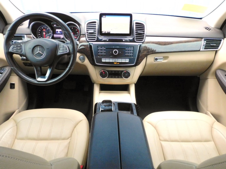 Used 2016 Mercedes-Benz Gle GLE 300d 4MATIC Used 2016 Mercedes-Benz Gle GLE 300d 4MATIC for sale at Metro West Motorcars LLC in Shrewsbury MA 9