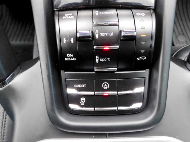 Used 2014 Porsche Cayenne S AWD Used 2014 Porsche Cayenne S AWD for sale at Metro West Motorcars LLC in Shrewsbury MA 22