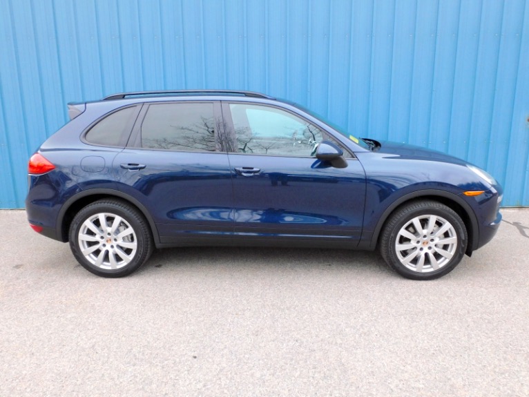 Used 2014 Porsche Cayenne S AWD Used 2014 Porsche Cayenne S AWD for sale  at Metro West Motorcars LLC in Shrewsbury MA 6