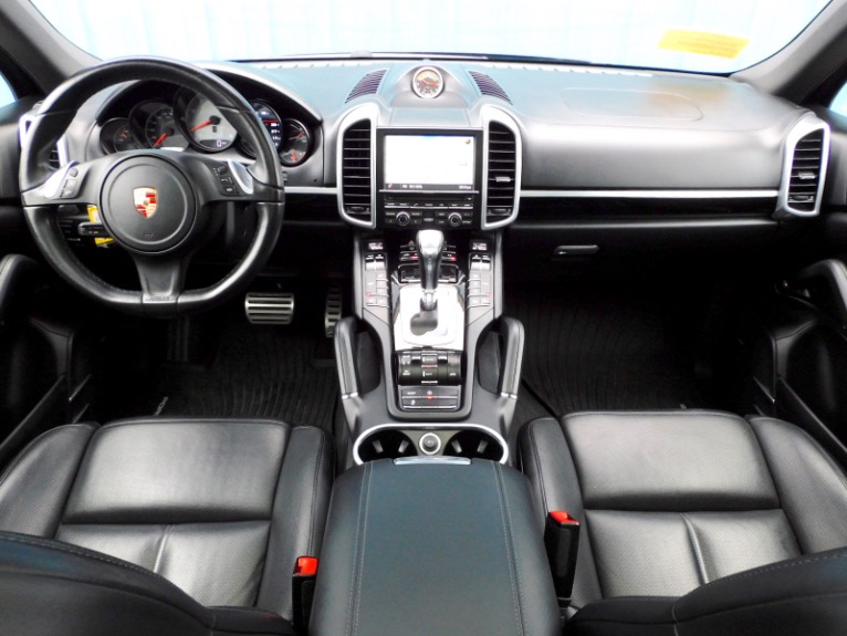 Used 2014 Porsche Cayenne S AWD Used 2014 Porsche Cayenne S AWD for sale at Metro West Motorcars LLC in Shrewsbury MA 9