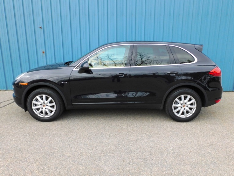 Used 2014 Porsche Cayenne Diesel Used 2014 Porsche Cayenne Diesel for sale  at Metro West Motorcars LLC in Shrewsbury MA 2