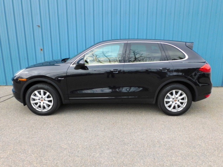 Used 2014 Porsche Cayenne Diesel Used 2014 Porsche Cayenne Diesel for sale  at Metro West Motorcars LLC in Shrewsbury MA 2