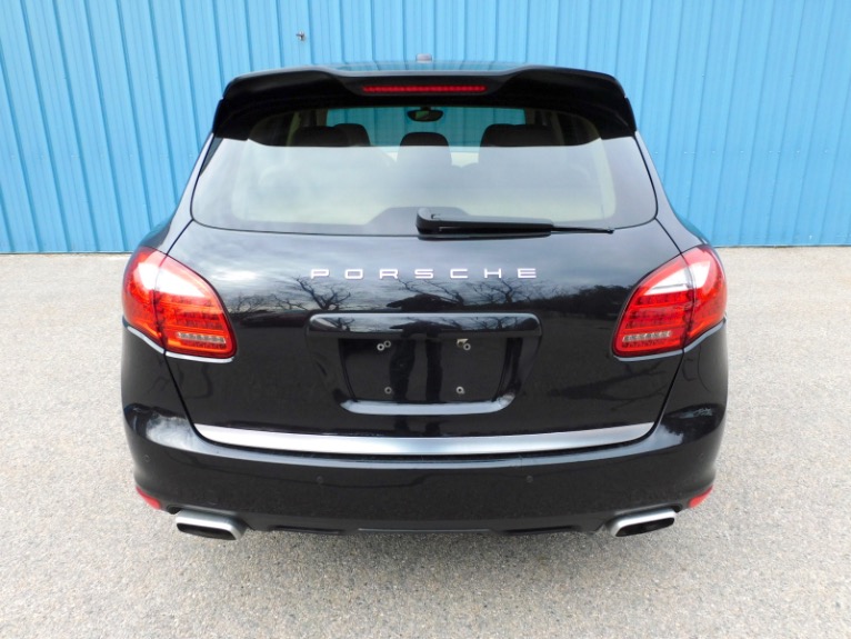 Used 2014 Porsche Cayenne Diesel Used 2014 Porsche Cayenne Diesel for sale  at Metro West Motorcars LLC in Shrewsbury MA 4