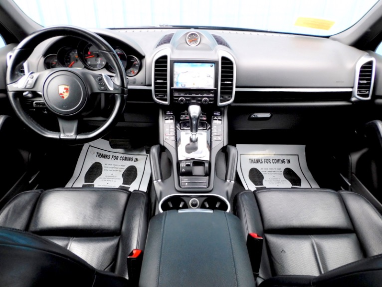 Used 2014 Porsche Cayenne Diesel Platinum Edition Used 2014 Porsche Cayenne Diesel Platinum Edition for sale at Metro West Motorcars LLC in Shrewsbury MA 9