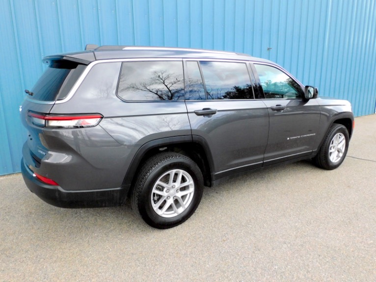 Used 2021 Jeep Grand Cherokee l Laredo 4x4 Used 2021 Jeep Grand Cherokee l Laredo 4x4 for sale at Metro West Motorcars LLC in Shrewsbury MA 5