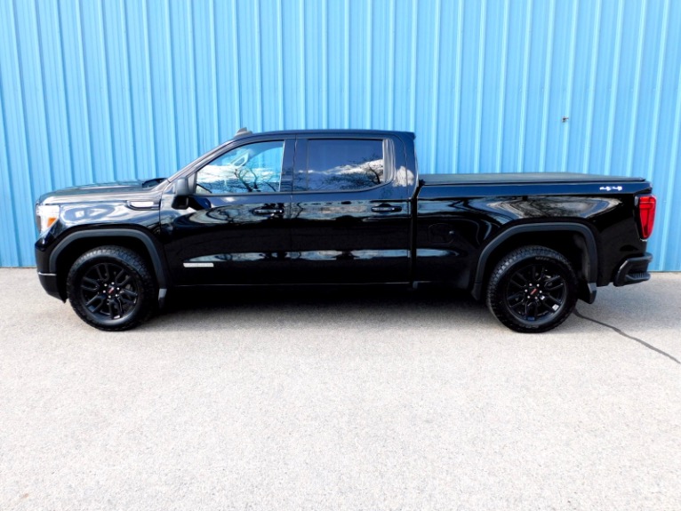 Used 2020 GMC Sierra 1500 4WD Crew Cab 147 Elevation Used 2020 GMC Sierra 1500 4WD Crew Cab 147 Elevation for sale at Metro West Motorcars LLC in Shrewsbury MA 2